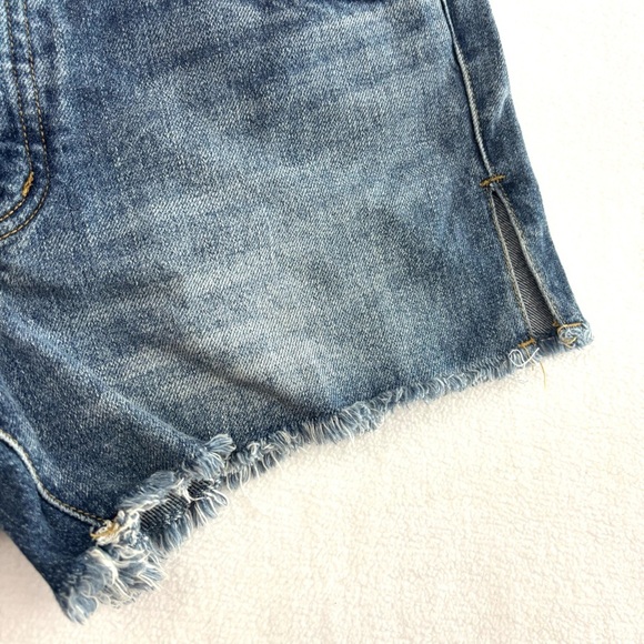 Urban Outfitter BDG ButtonFly Midrise Raw Hem 100% Cotton Breezy Jean Short (27) - Picture 7 of 16
